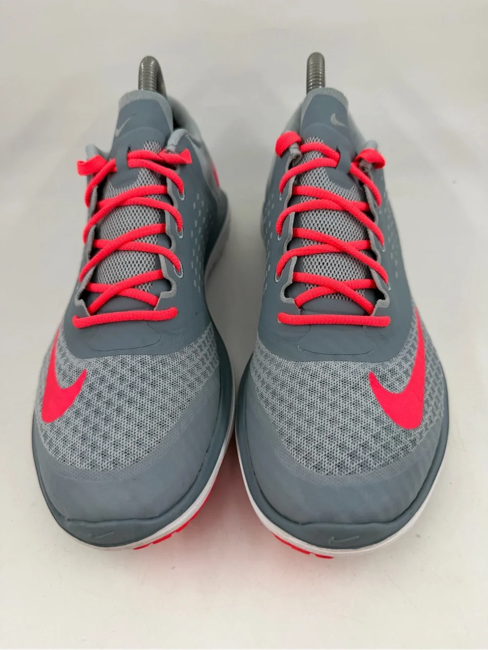 Nike Women’s FS Lite Run 2 -SZ 8.5- Grey 684667-003 Running Shoes - LIKE NEW